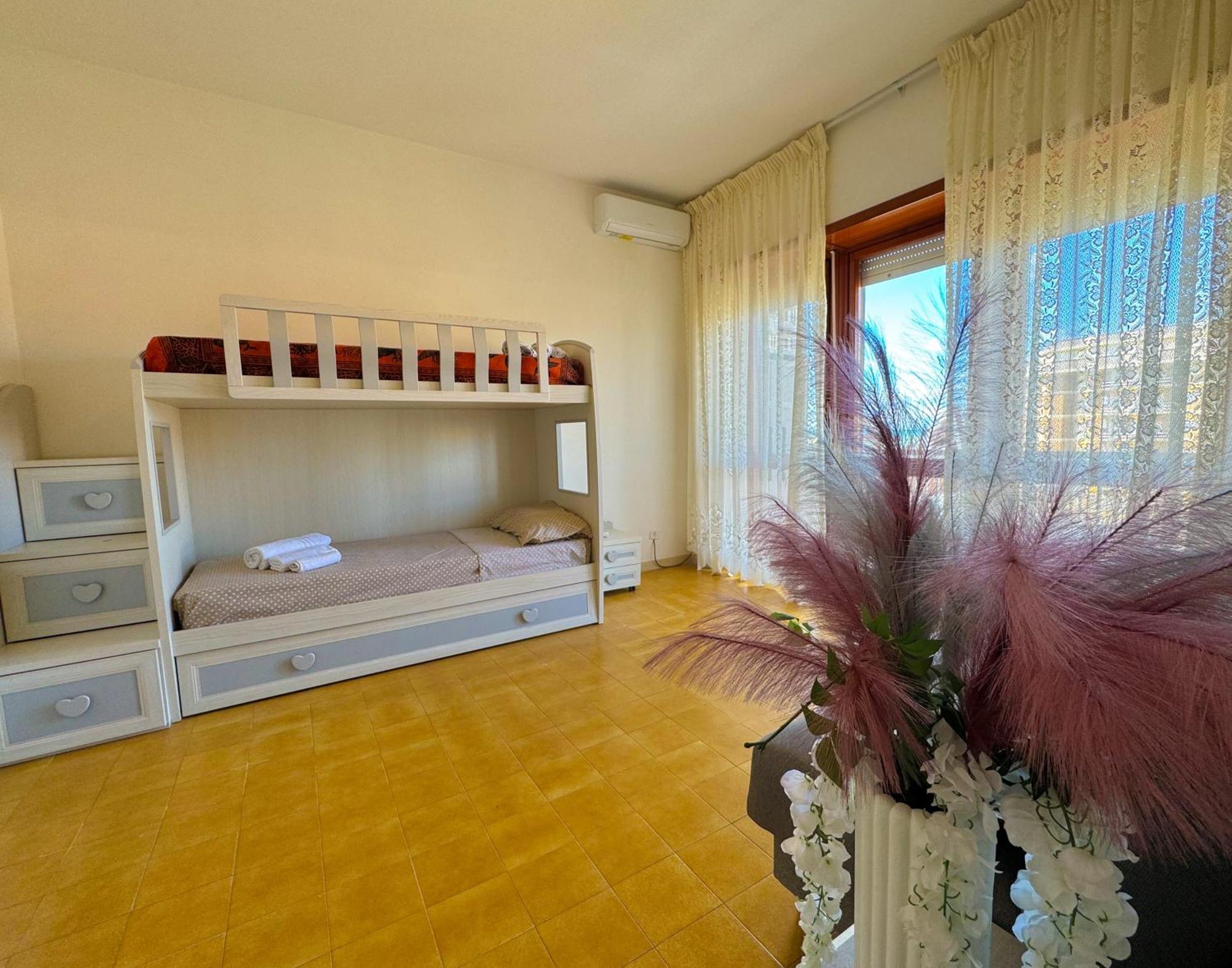 Apartment Ninfea Seaview - Elegant, Bright And Spacious, Steps From The Sea & Station Nettuno
